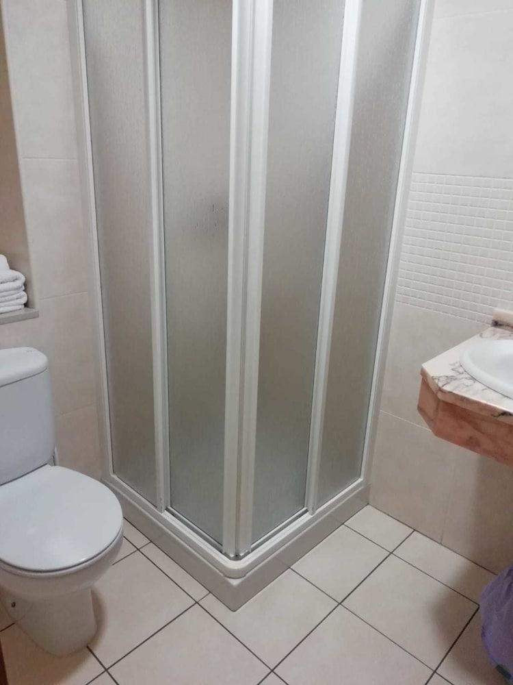 Pension Residencia Caola Артейхо Экстерьер фото