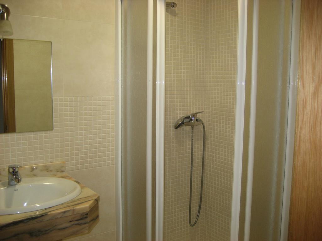 Pension Residencia Caola Артейхо Номер фото